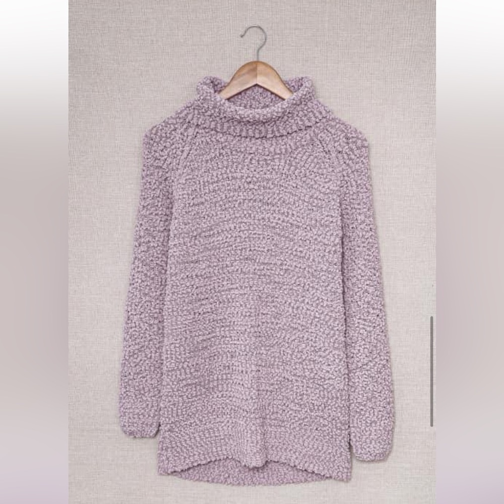 NEW•XL•Zen Lily Pastel Lilac Popcorn Turtleneck Sweater